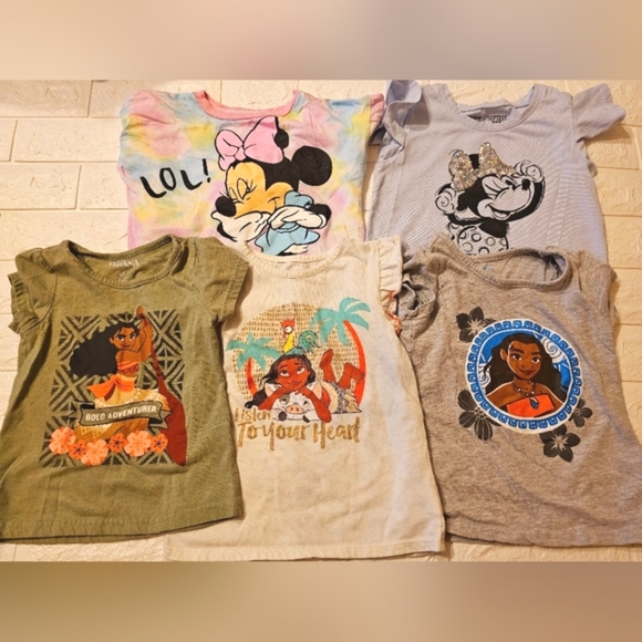 Disney Minnie Mouse Moana 5T 6X Tee Shirt Lot of 5 Shirts - Picture 1 of 11